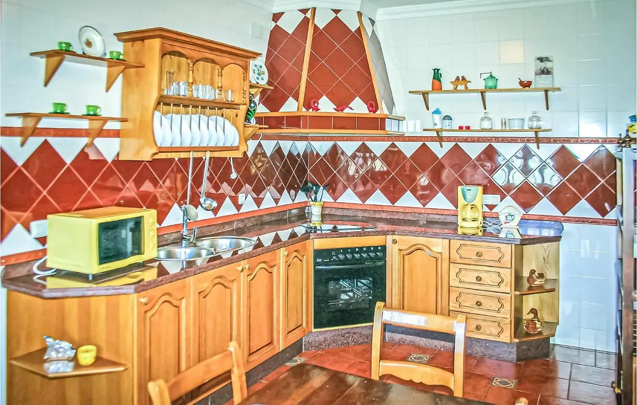 Cozy Home In El Gastor With Outdoor Swimming Pool Holiday home